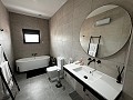 Villa moderna de 5 dormitorios y 3 baños en Macisvenda in Inland Villas Spain