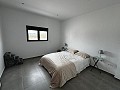 Moderne villa met 5 slaapkamers en 3 badkamers in Macisvenda in Inland Villas Spain