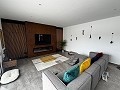 Moderne villa met 5 slaapkamers en 3 badkamers in Macisvenda in Inland Villas Spain