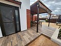 Stedelijke villa met 3 slaapkamers op loopafstand van Monovar met gemeenschappelijk zwembad en padelbanen in Inland Villas Spain
