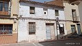 Groot restauratieproject in Caudete in Inland Villas Spain