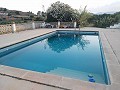 Finca met 4 slaapkamers en zwembad in Inland Villas Spain