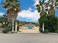 Belle villa avec piscine et 5 chambres à Sax in Inland Villas Spain