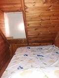 Off-grid houten huis met 3 slaapkamers in Inland Villas Spain