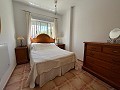 Villa met 2 slaapkamers aan een privéweg in Inland Villas Spain