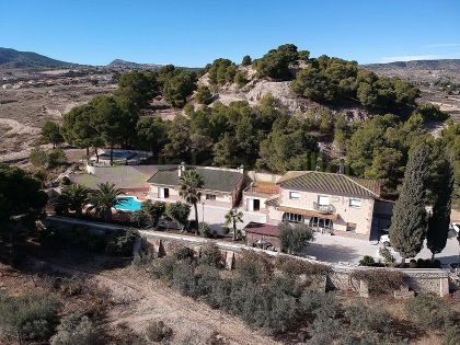 Chalet independiente en Monóvar - Reventa - Inland Villas Spain