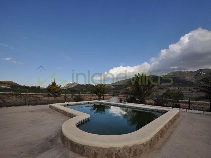 Detached Villa in Yecla - Resale - Inland Villas Spain