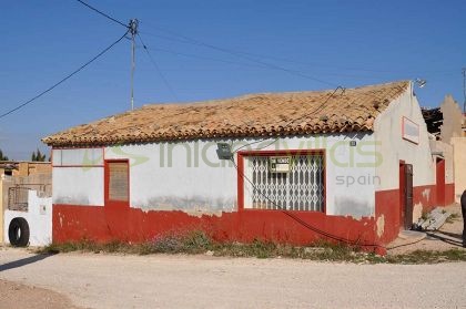 Rijwoning in Pinoso - Wederverkoop - Inland Villas Spain